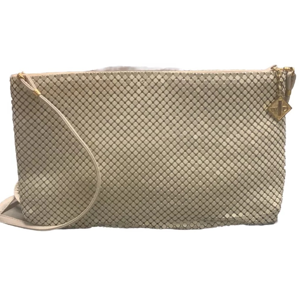 VINTAGE Crossbody Bag Whiting and Davis Cream/Beige Metal Metallic Elegant Mesh